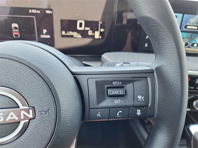 new 2025 Nissan Kicks car, priced at $27,051