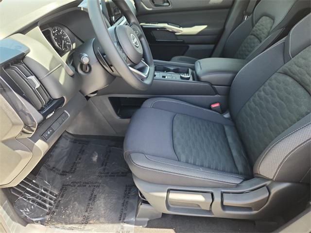 new 2025 Nissan Pathfinder car, priced at $37,684
