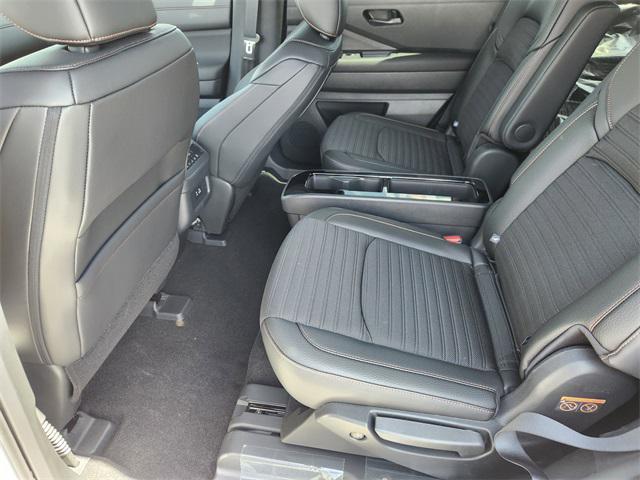 new 2025 Nissan Pathfinder car, priced at $43,260