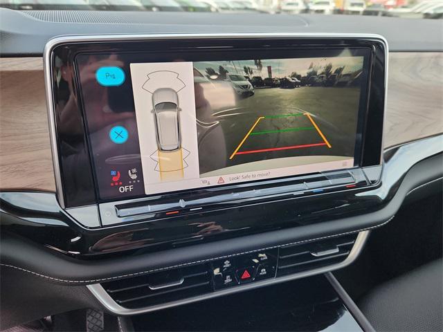 new 2026 Volkswagen Atlas car, priced at $46,922