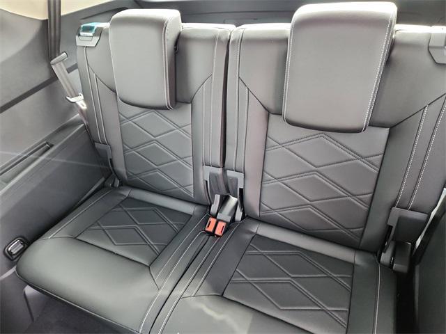 new 2026 Volkswagen Atlas car, priced at $46,922