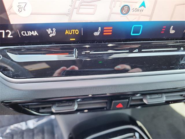 new 2025 Volkswagen ID.4 car, priced at $40,960