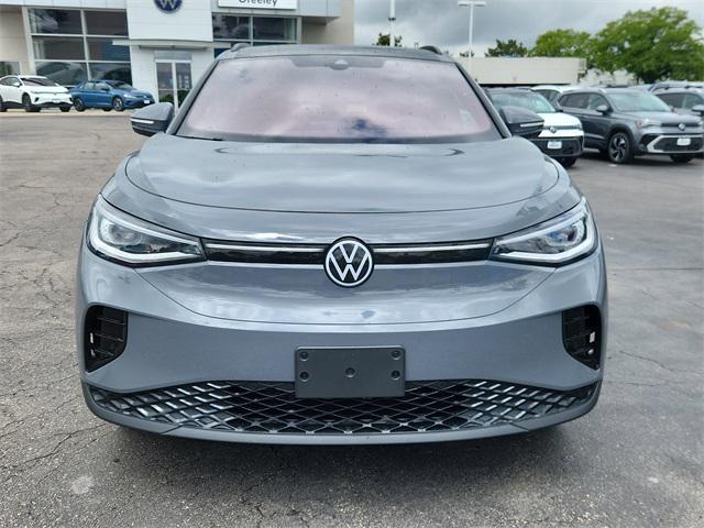 new 2025 Volkswagen ID.4 car, priced at $49,672