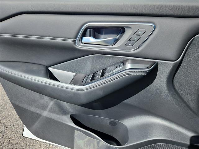 new 2026 Nissan Rogue car, priced at $38,474