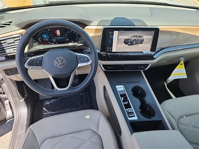 new 2024 Volkswagen Atlas car, priced at $38,136