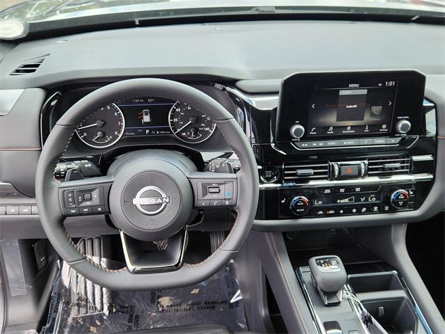 new 2025 Nissan Pathfinder car, priced at $43,338
