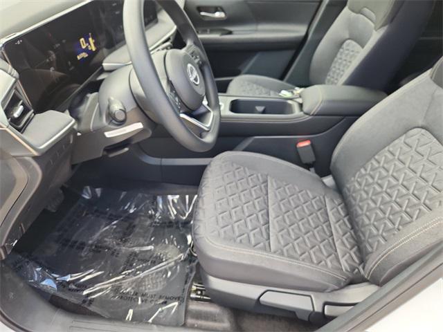 new 2025 Nissan Kicks car, priced at $25,901