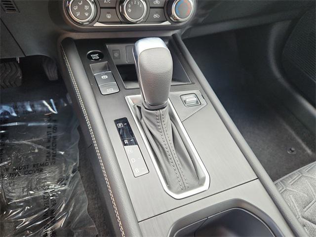 new 2025 Nissan Kicks car, priced at $25,901