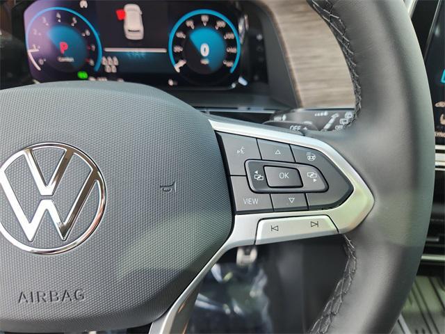 new 2025 Volkswagen Atlas car, priced at $53,221
