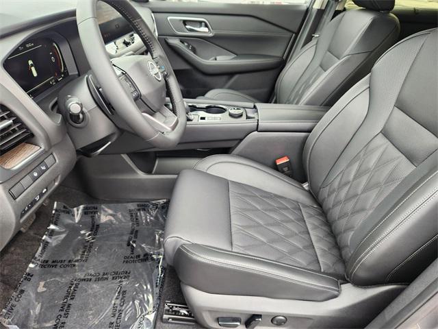 new 2025 Nissan Rogue car, priced at $41,307