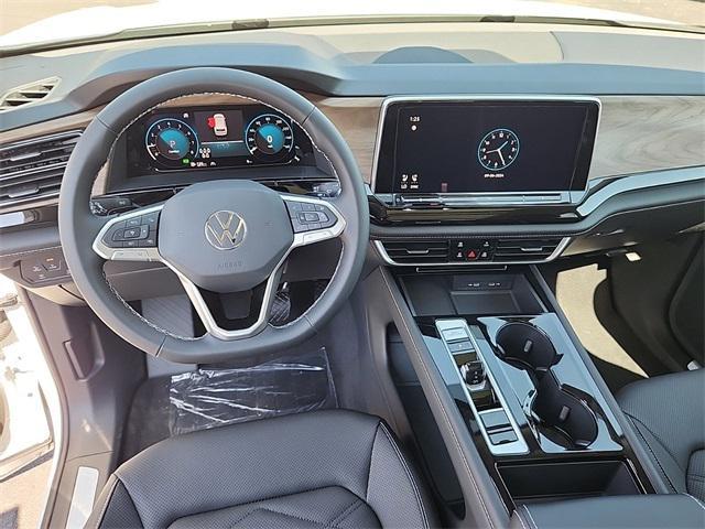 new 2024 Volkswagen Atlas car, priced at $41,140