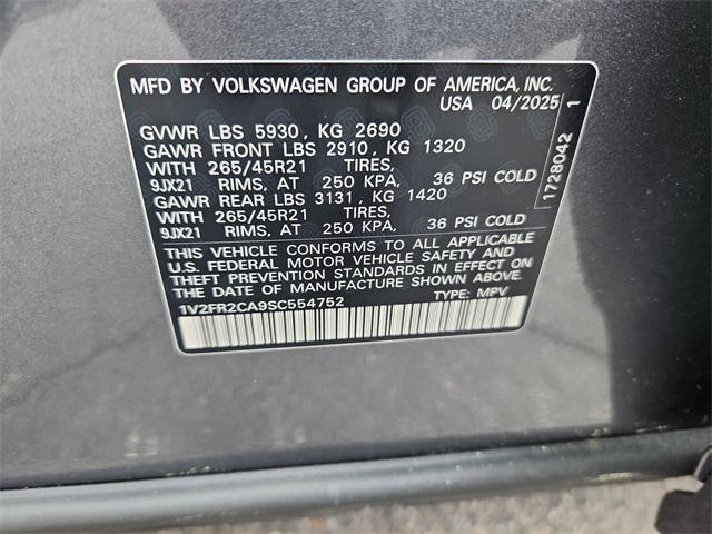 new 2025 Volkswagen Atlas car, priced at $53,682