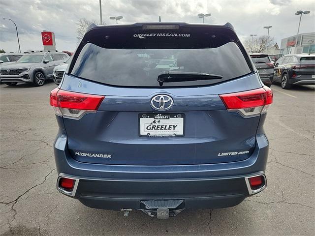 used 2019 Toyota Highlander car, priced at $25,737