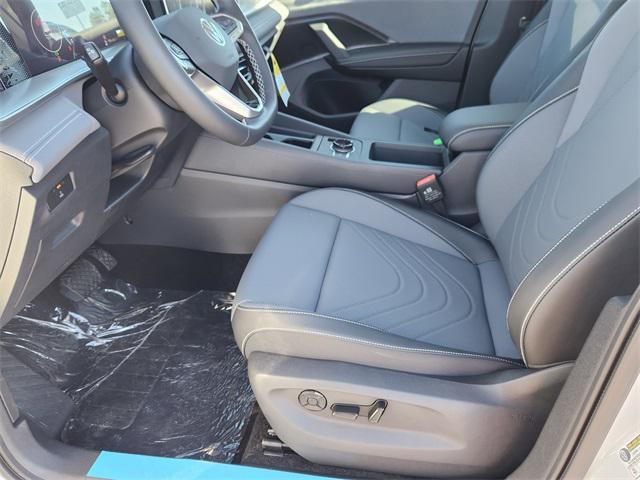 new 2025 Volkswagen Tiguan car, priced at $34,225