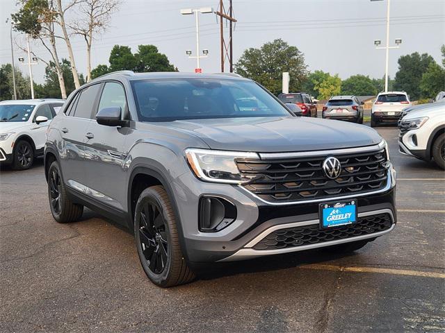 new 2026 Volkswagen Atlas Cross Sport car, priced at $46,447