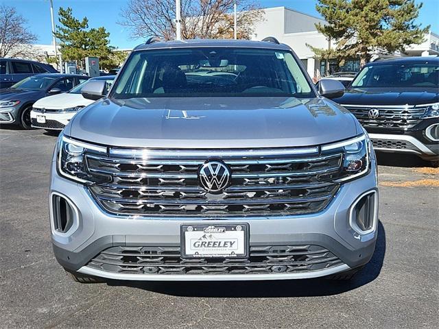 new 2025 Volkswagen Atlas car, priced at $44,778