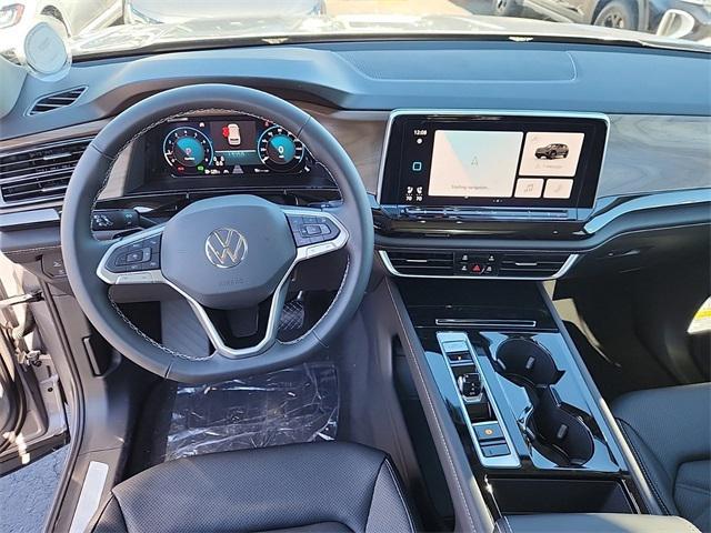 new 2025 Volkswagen Atlas car, priced at $44,778