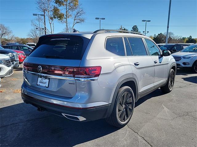 new 2025 Volkswagen Atlas car, priced at $44,778