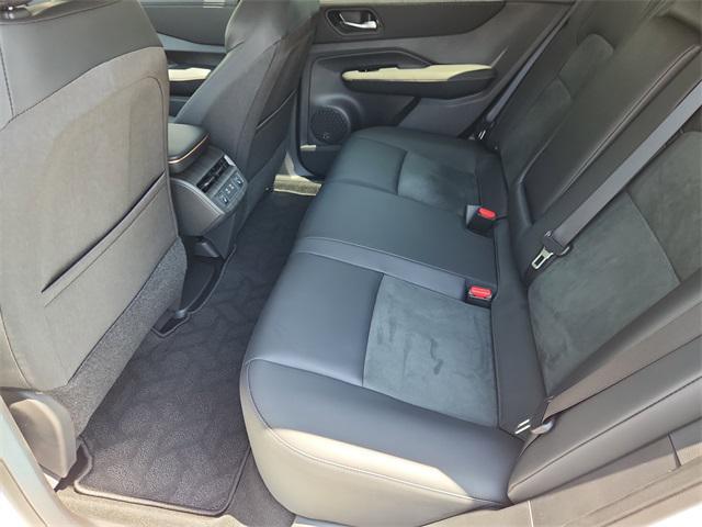 new 2025 Nissan ARIYA car, priced at $33,661