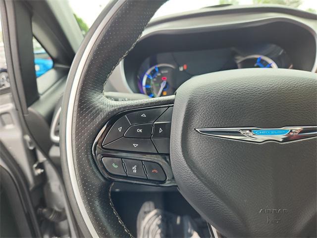 used 2021 Chrysler Pacifica Hybrid car, priced at $25,443