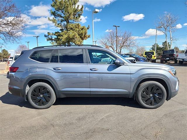 new 2025 Volkswagen Atlas car, priced at $44,043
