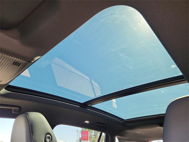 new 2025 Volkswagen Tiguan car, priced at $36,654