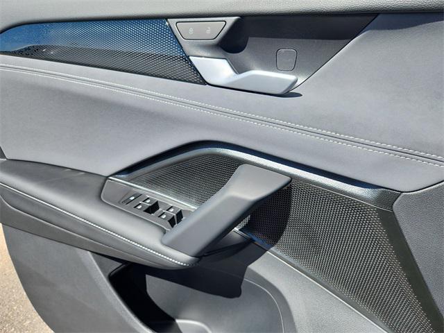 new 2025 Volkswagen Tiguan car, priced at $36,654