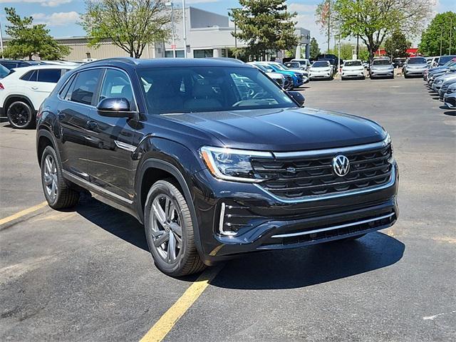 new 2024 Volkswagen Atlas Cross Sport car, priced at $46,886