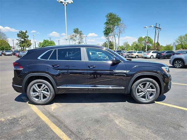 new 2024 Volkswagen Atlas Cross Sport car, priced at $47,042