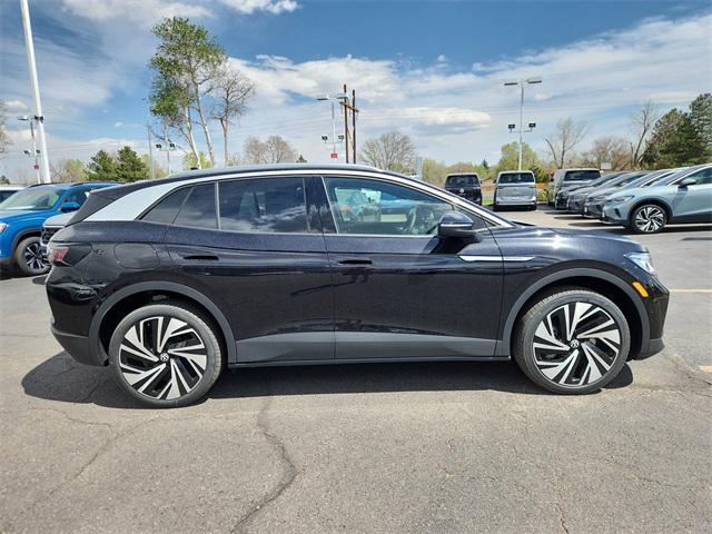 new 2025 Volkswagen ID.4 car, priced at $52,443