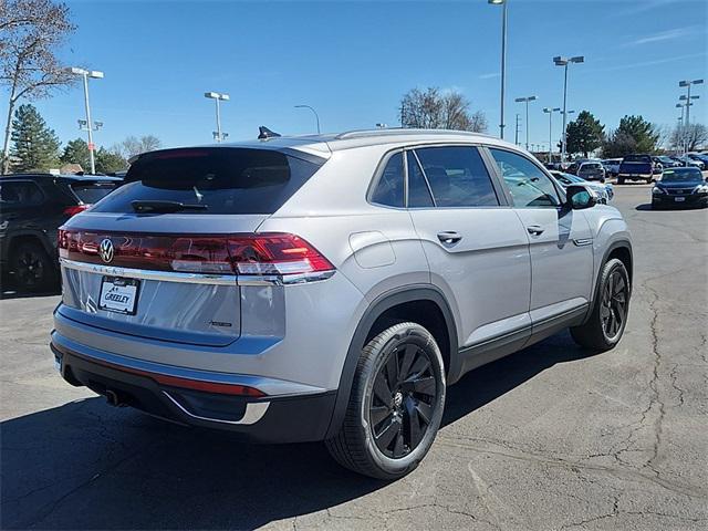 new 2024 Volkswagen Atlas Cross Sport car, priced at $41,112