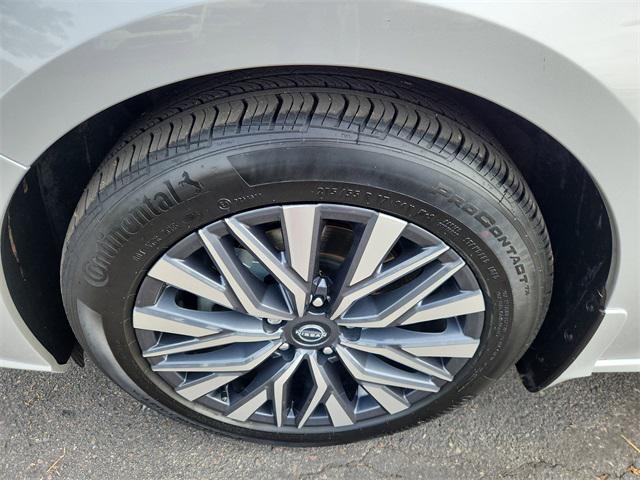 used 2023 Nissan Altima car, priced at $23,920