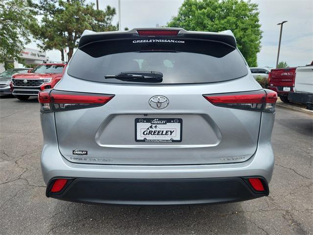 used 2023 Toyota Highlander car, priced at $37,363