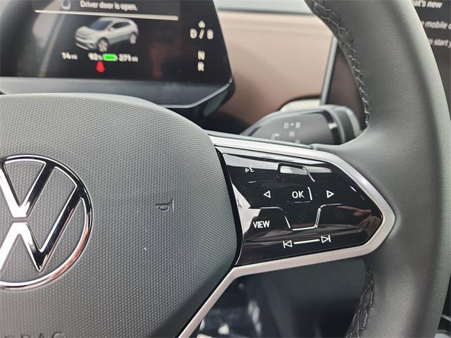 new 2025 Volkswagen ID.4 car, priced at $44,182