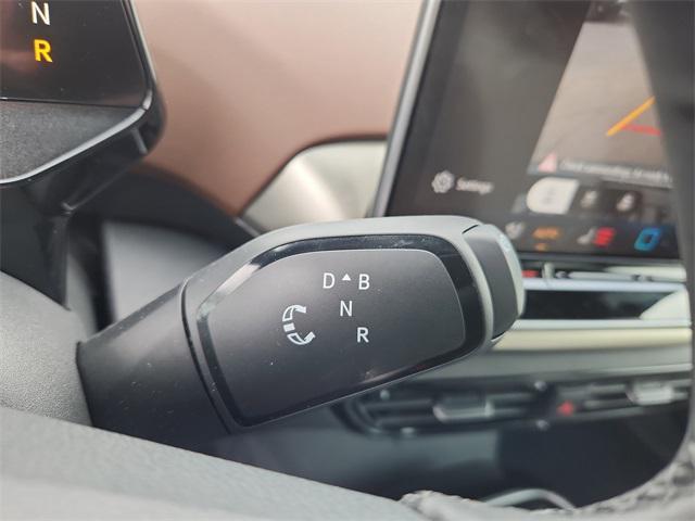 new 2025 Volkswagen ID.4 car, priced at $44,182