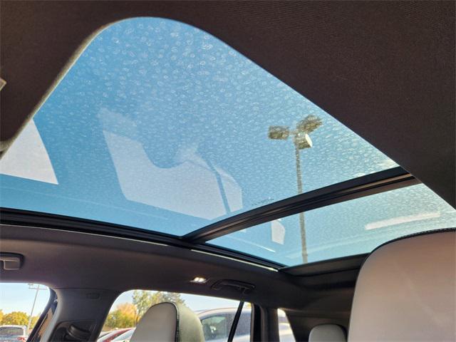 new 2025 Volkswagen Tiguan car, priced at $36,717