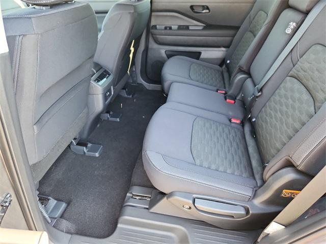 new 2025 Nissan Pathfinder car, priced at $35,866