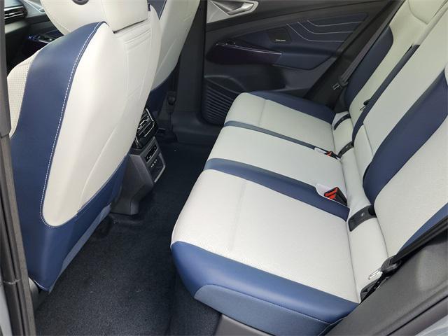 new 2025 Volkswagen ID.4 car, priced at $48,943