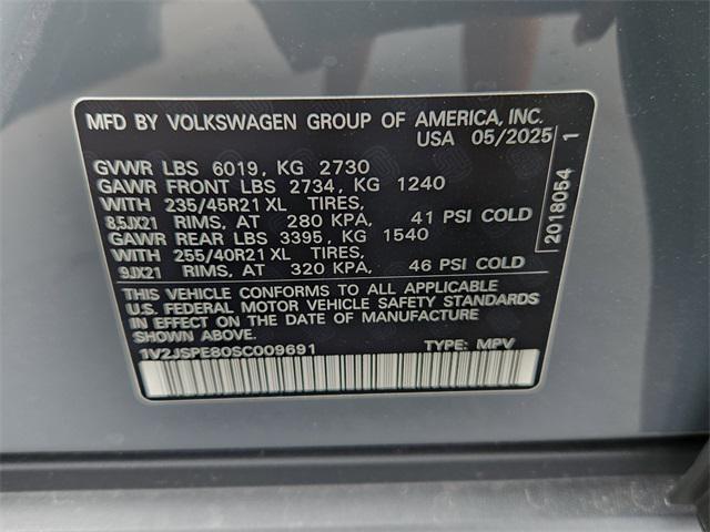 new 2025 Volkswagen ID.4 car, priced at $48,943