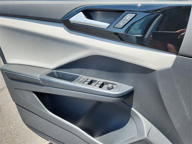 new 2025 Volkswagen Taos car, priced at $25,864