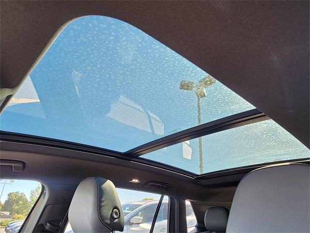 new 2025 Volkswagen Tiguan car, priced at $36,417