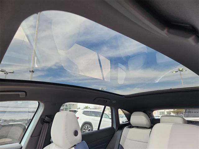 new 2025 Volkswagen ID.4 car, priced at $49,119