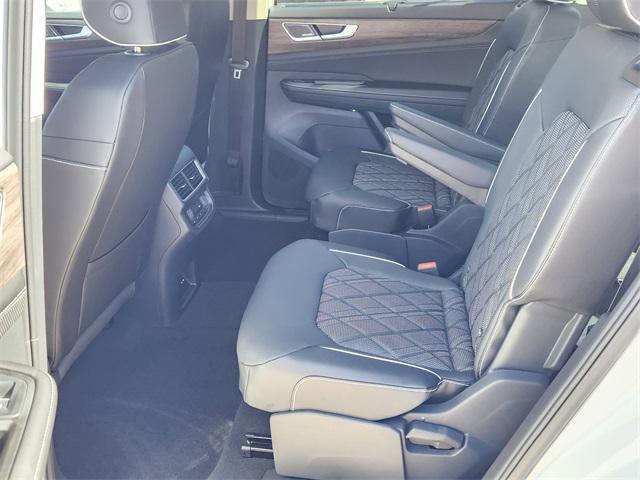 new 2026 Volkswagen Atlas car, priced at $55,543