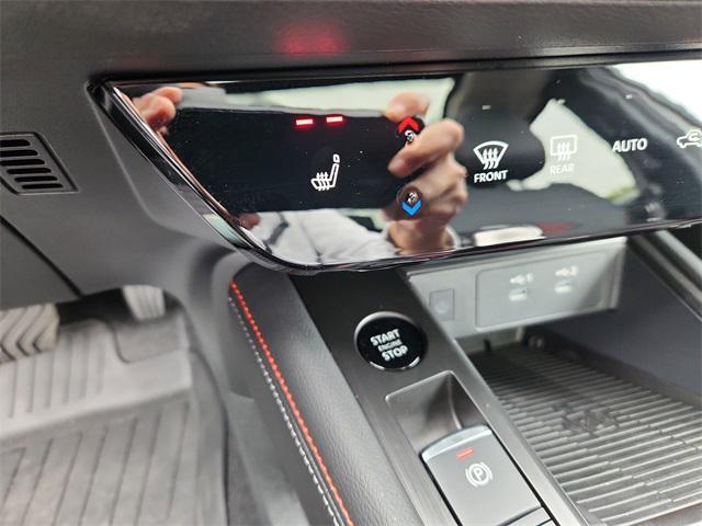 new 2025 Nissan Kicks car, priced at $31,930