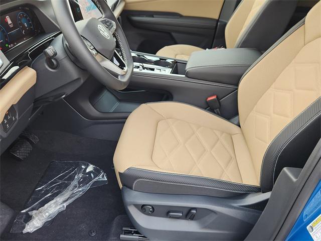 new 2026 Volkswagen Atlas Cross Sport car, priced at $45,498