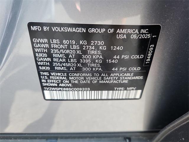 new 2025 Volkswagen ID.4 car, priced at $45,847