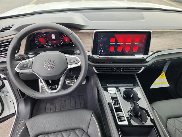 new 2025 Volkswagen Atlas car, priced at $51,863