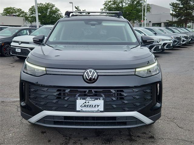 new 2025 Volkswagen Tiguan car, priced at $38,580