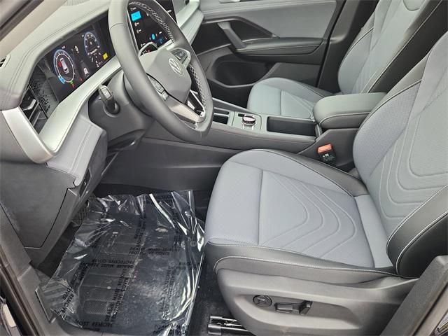 new 2025 Volkswagen Tiguan car, priced at $38,580