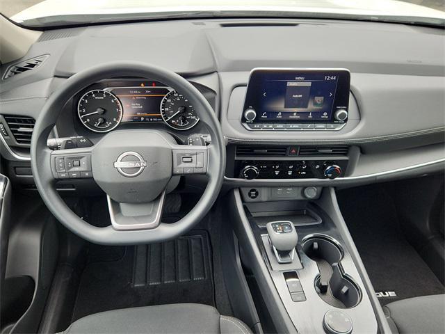 used 2025 Nissan Rogue car, priced at $29,999